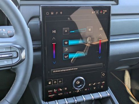 New 2026 GMC Terrain AT4 w/ Convenience Package III image 22