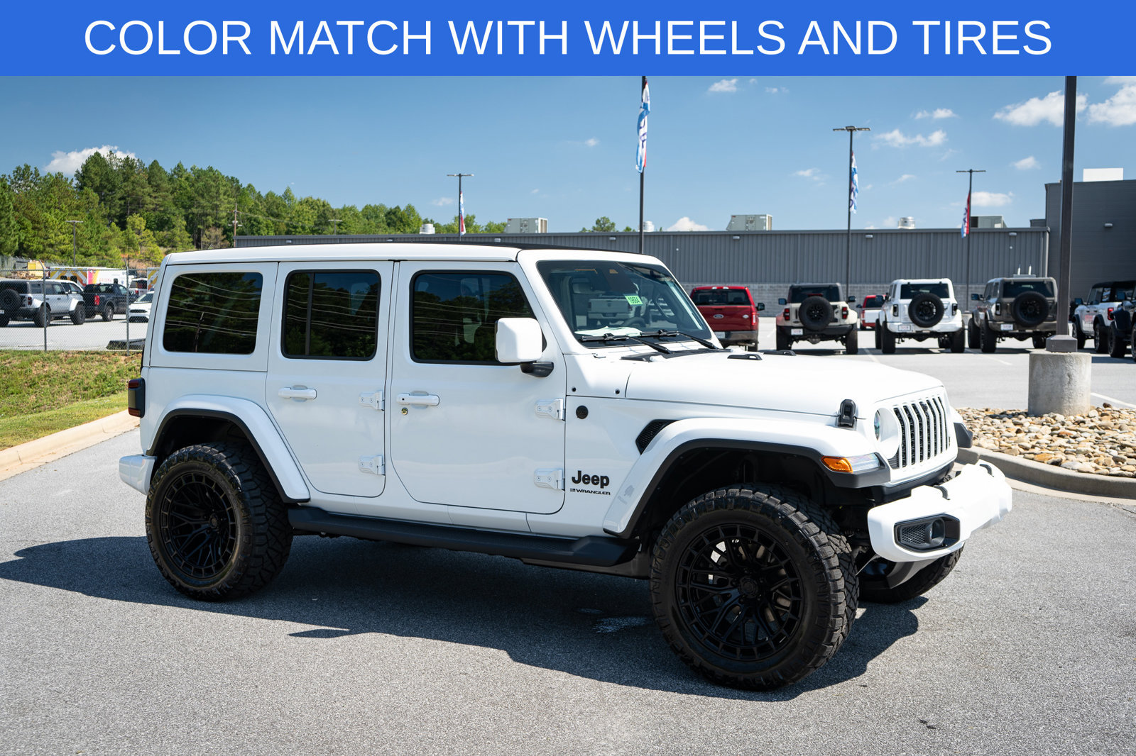New 2026 Jeep Wrangler Unlimited Sahara AWD/4WD image 12