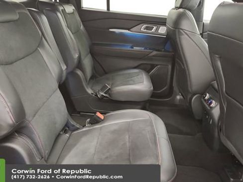 Certified 2025 Ford Explorer ST w/ Sun And Sound Package image 28