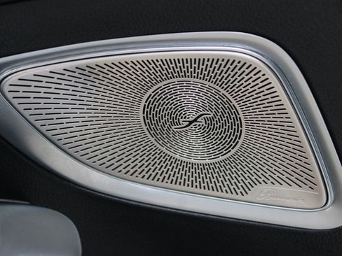 Certified 2025 Mercedes-Benz C 300 4MATIC Sedan image 21