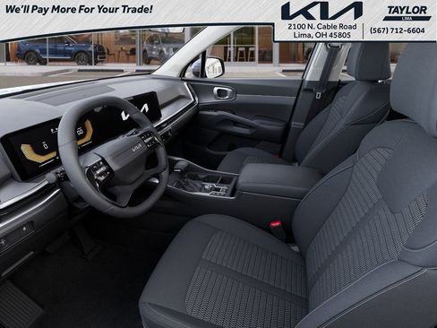 New 2026 Kia Sorento LX FWD image 17