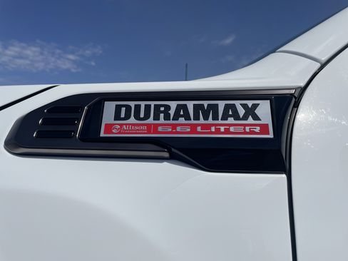 Certified 2025 GMC Sierra 2500 AT4X AWD/4WD image 32