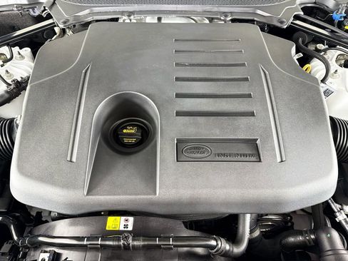 Used 2026 Land Rover Discovery Limited Edition image 26