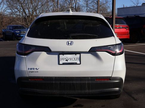 New 2026 Honda HR-V LX image 4