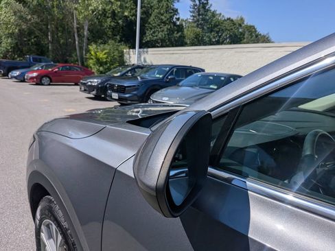 Used 2022 Buick Envision Preferred FWD image 40