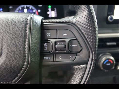 Used 2024 Toyota Tacoma SR AWD/4WD image 26