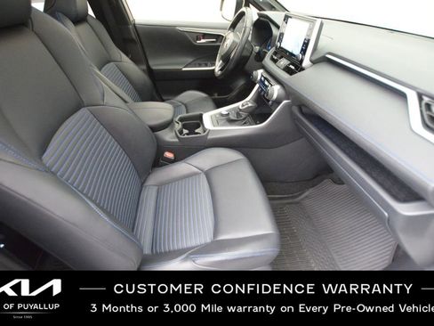 Used 2019 Toyota RAV4 XSE image 16