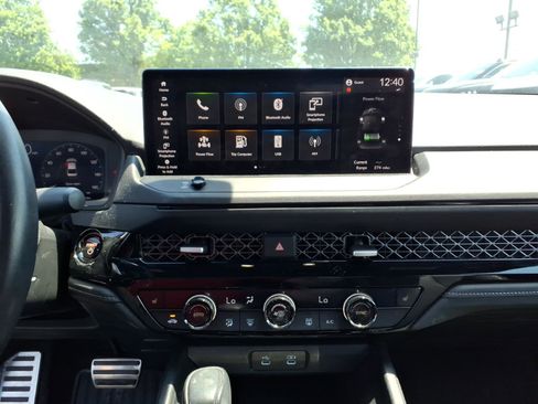 Used 2023 Honda Accord Sport image 11