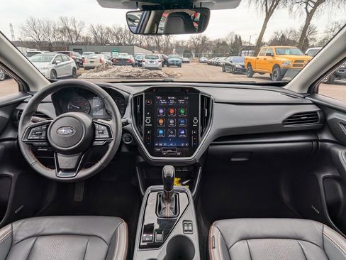 Used 2025 Subaru Crosstrek 2.5i Limited w/ Popular Package #3A image 2