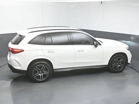 Used 2026 Mercedes-Benz GLC 300 image 49