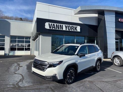 Certified 2026 Subaru Forester Premium AWD/4WD image 1