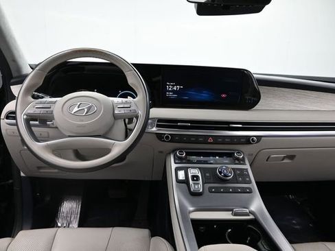 Used 2023 Hyundai Palisade Calligraphy AWD/4WD image 18