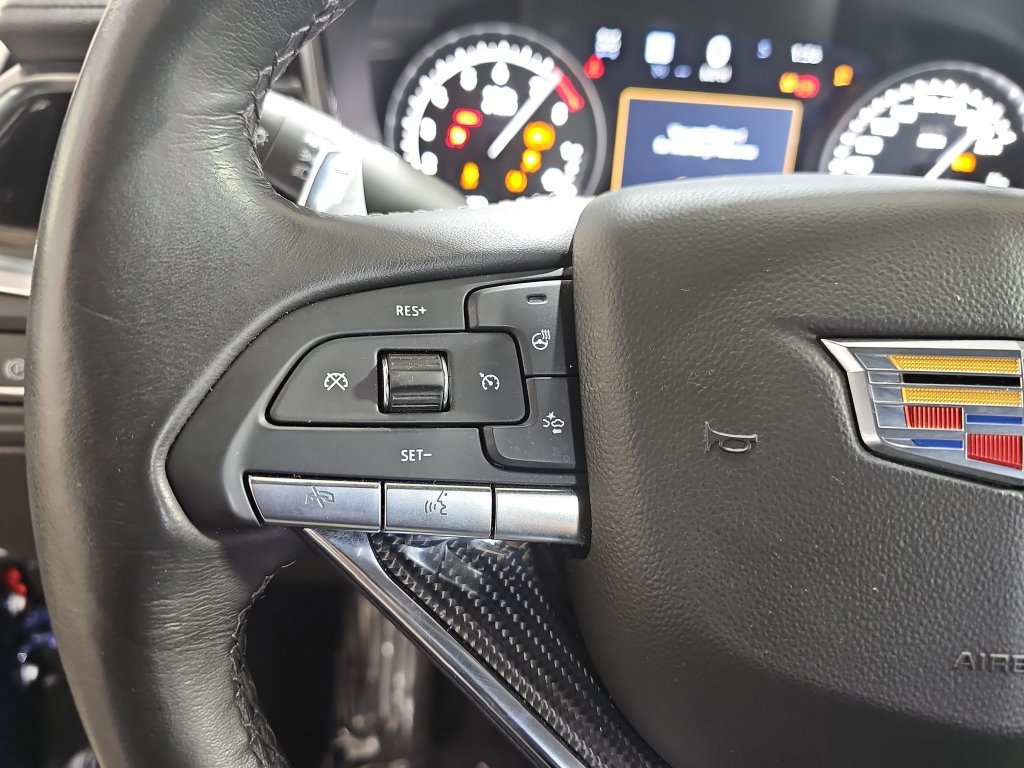 Used 2024 Cadillac XT6 Sport w/ Technology Package AWD/4WD image 23