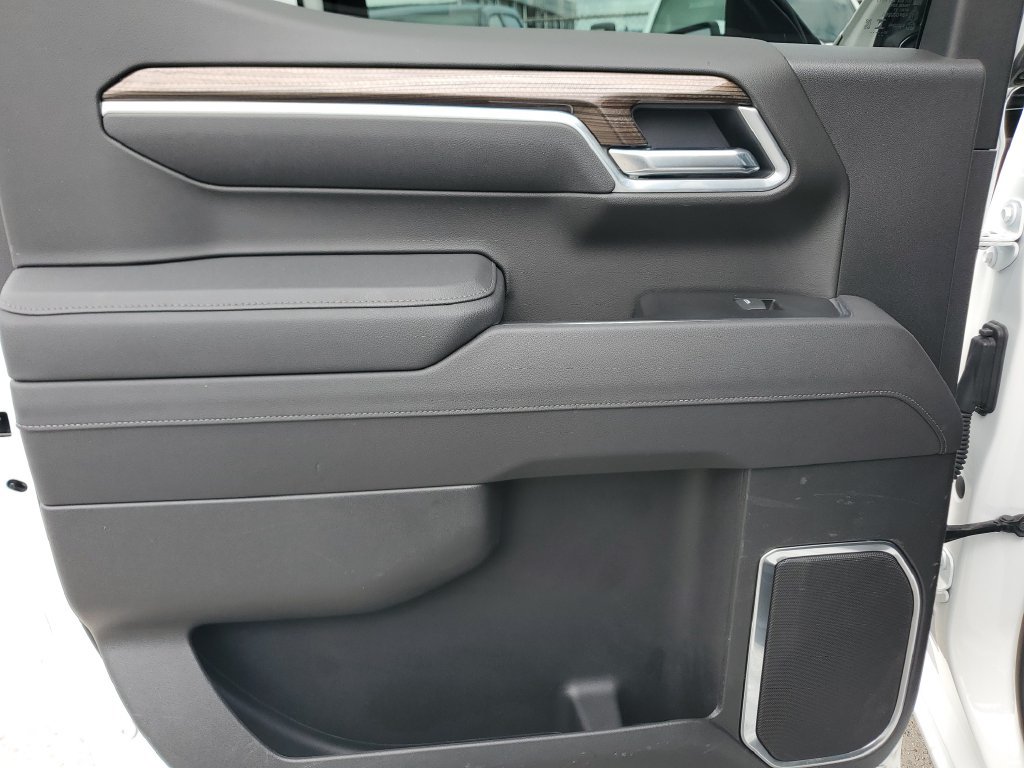 Used 2026 Chevrolet Silverado 1500 LT RWD image 17