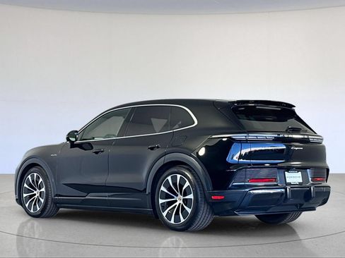 Used 2026 Porsche Cayenne Electric AWD/4WD image 3