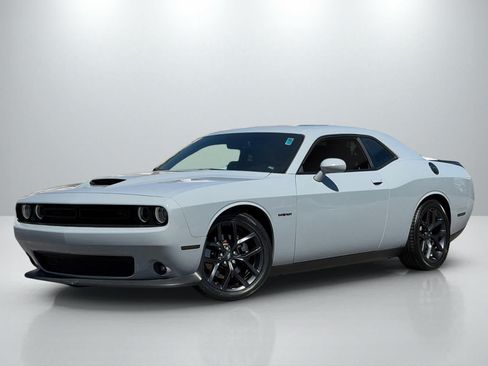 Used 2022 Dodge Challenger R/T w/ Blacktop Package RWD image 1