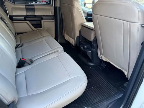 Used 2022 Ford F250 XL w/ Power Equipment Group image 16