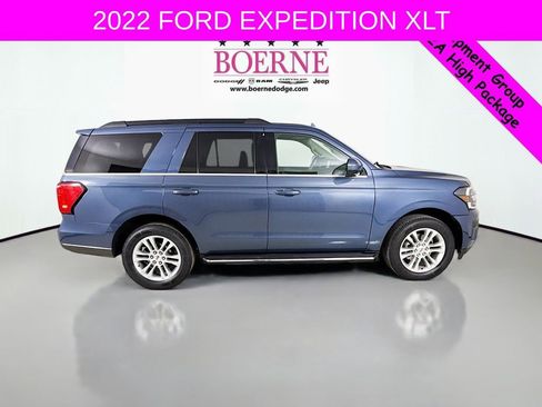 Used 2022 Ford Expedition XLT AWD/4WD image 8