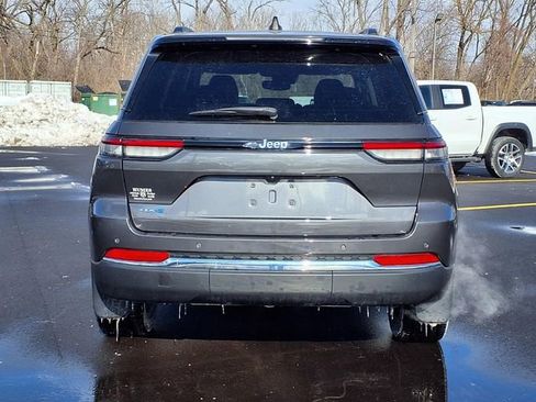 Used 2022 Jeep Grand Cherokee Limited 4xe image 23