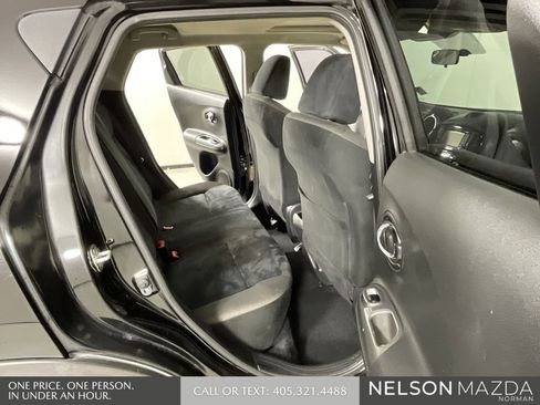 Used 2015 Nissan Juke SV w/ Technology Package image 16
