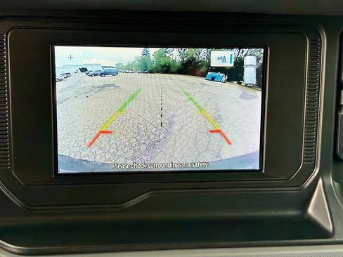 Used 2023 Ford Bronco Black Diamond w/ Sasquatch Package AWD/4WD image 16