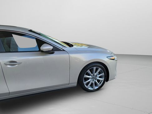Used 2023 MAZDA MAZDA3 s image 32