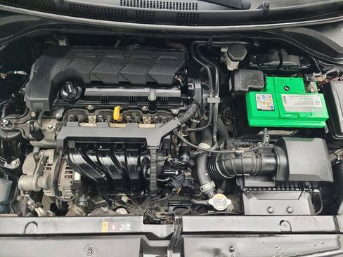 Used 2021 Hyundai Accent SEL FWD image 30