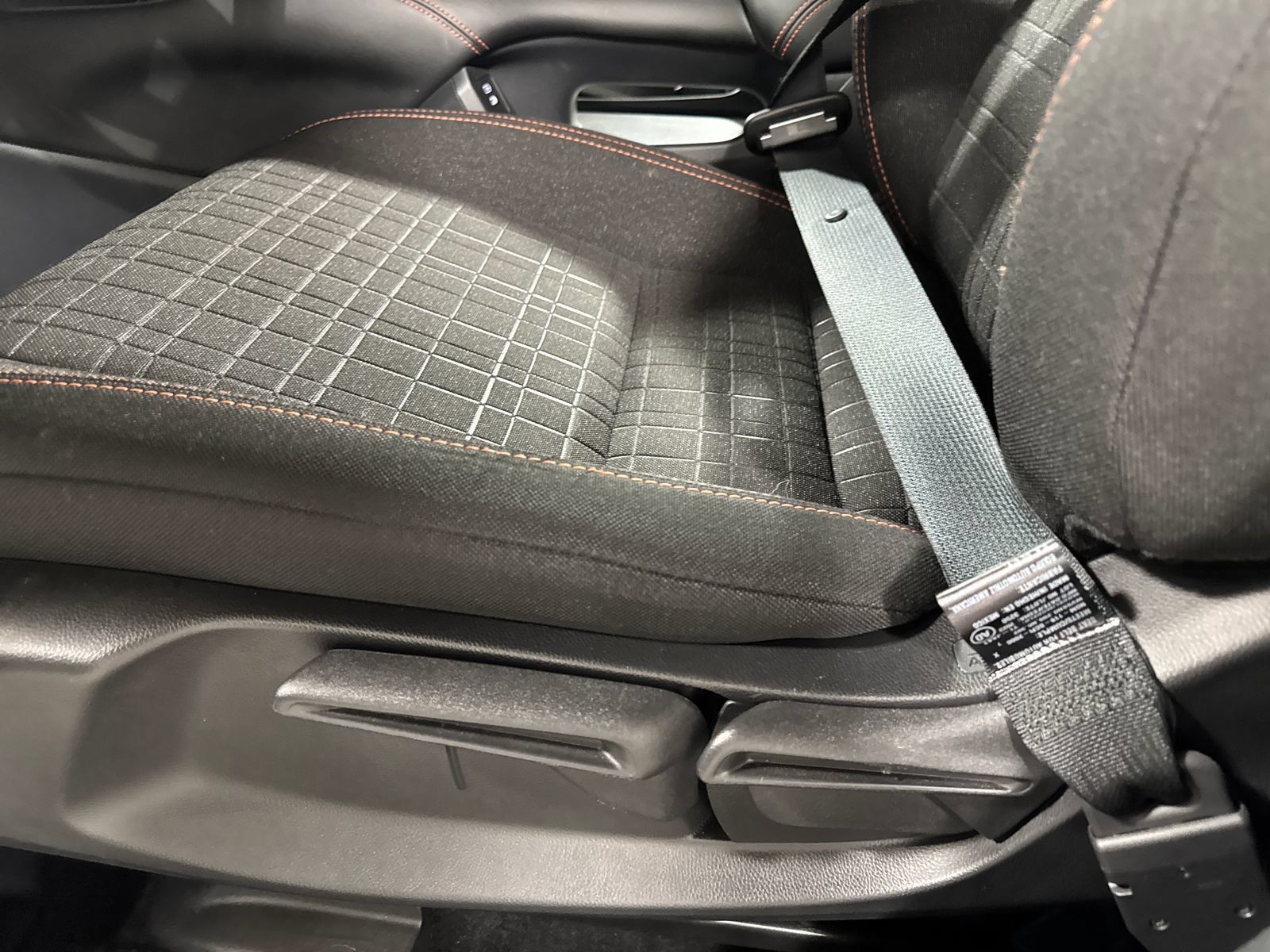 Certified 2024 Honda HR-V Sport image 16