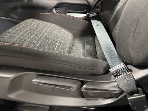 Certified 2024 Honda HR-V Sport image 16