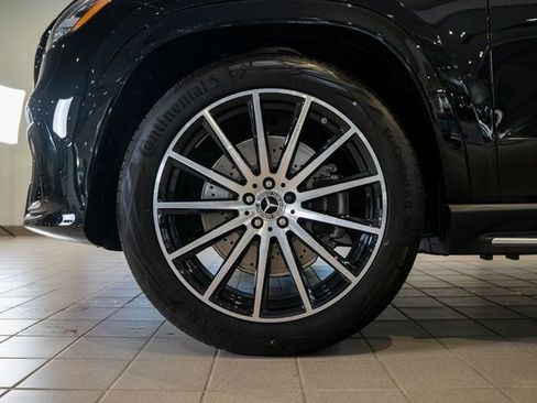New 2026 Mercedes-Benz GLS 580 GLS 580 image 6