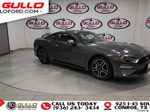 Used 2020 Ford Mustang Coupe w/ Equipment Group 101A image 2