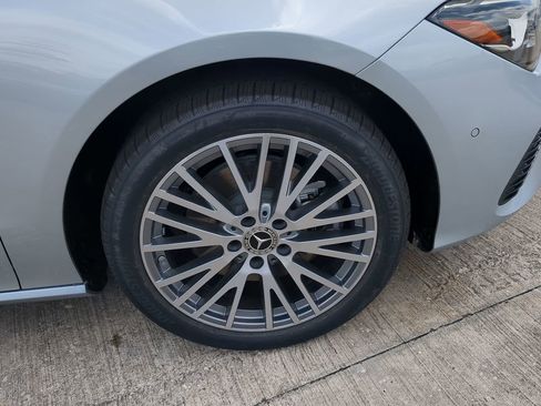 Certified 2025 Mercedes-Benz CLA 250 image 21