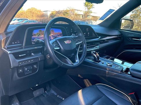Certified 2023 Cadillac Escalade Sport image 15