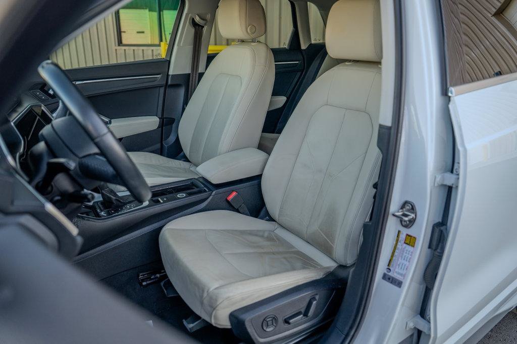 Used 2019 Audi Q3 2.0T Premium Plus AWD/4WD image 15