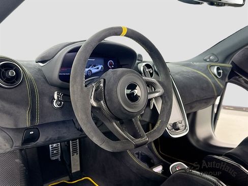 Used 2020 McLaren 600LT Spider RWD image 9
