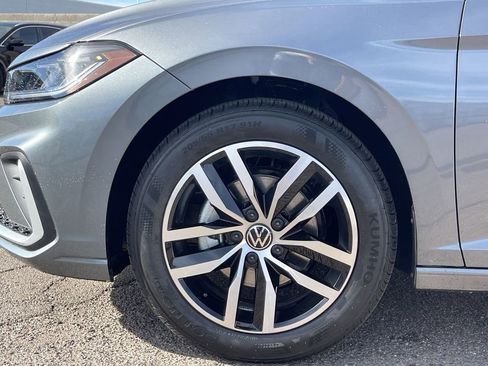 New 2026 Volkswagen Jetta SE FWD image 6