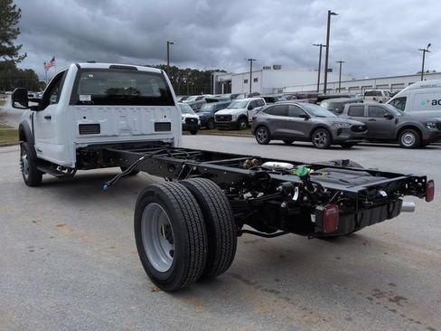 New 2026 Ford F550 4x4 Regular Cab Super Duty image 7