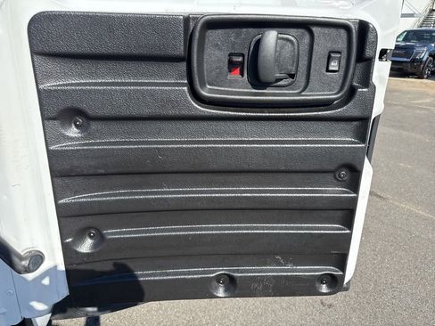 Used 2023 Chevrolet Express 2500 w/ Driver Convenience Package image 25