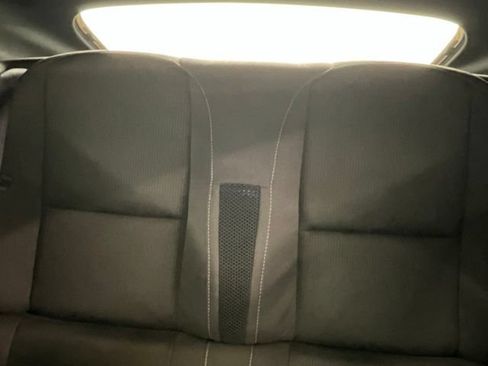 Used 2015 Chevrolet Camaro LT RWD image 7
