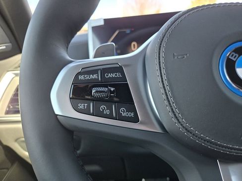 New 2026 BMW X5 xDrive50e w/ M Sport Package image 30