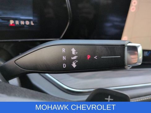 Certified 2025 Chevrolet Tahoe Premier AWD/4WD image 17
