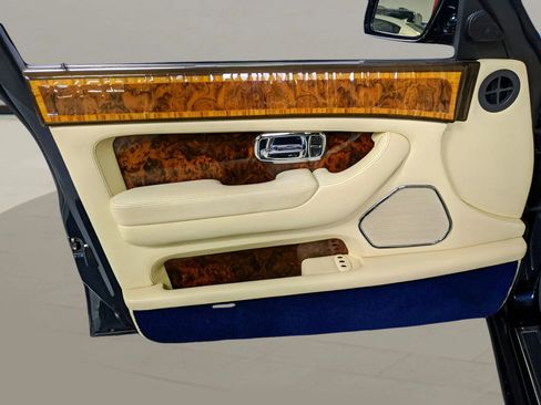 Used 2000 Rolls-Royce Silver Seraph image 33