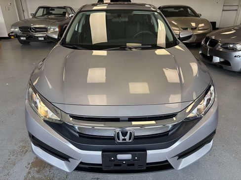 Used 2016 Honda Civic EX image 8