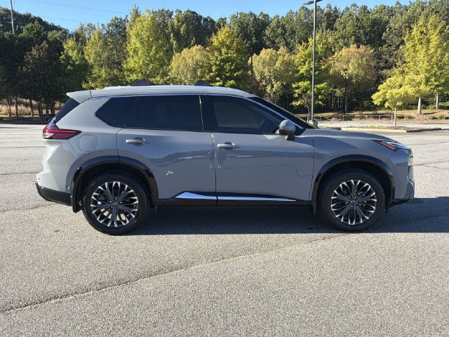 Certified 2025 Nissan Rogue Platinum AWD/4WD image 10