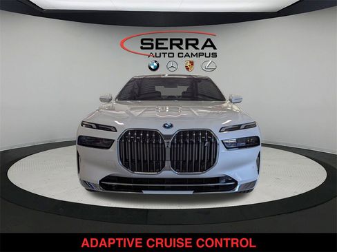 New 2025 BMW i7 eDrive50 w/ Premium Package image 8