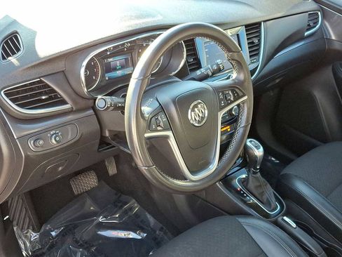 Used 2022 Buick Encore Preferred w/ Safety Package image 16