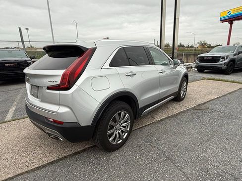 Used 2019 Cadillac XT4 Premium Luxury w/ Enhanced Visibility Package AWD/4WD image 3