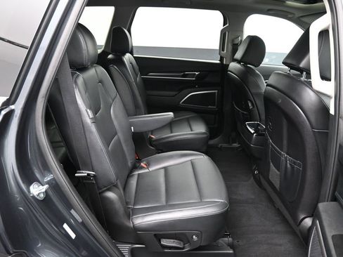 Used 2024 Kia Telluride S w/ S Sunroof Package image 25