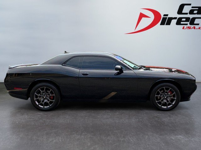 Used 2018 Dodge Challenger GT AWD/4WD image 13