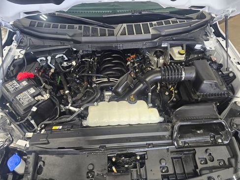 Used 2025 Ford F150 XLT w/ Equipment Group 302A MID image 30